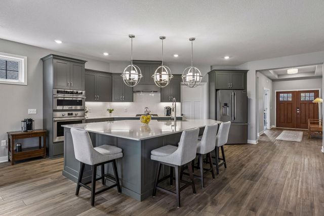 1581 Palmer Drive N, Lake Elmo, MN 55042