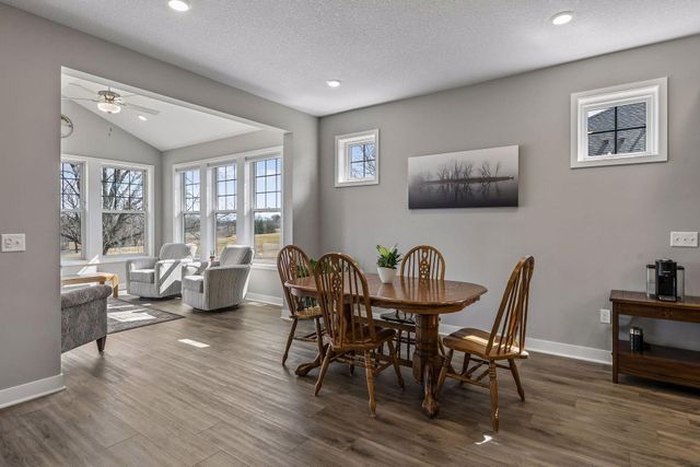 1581 Palmer Drive N, Lake Elmo, MN 55042