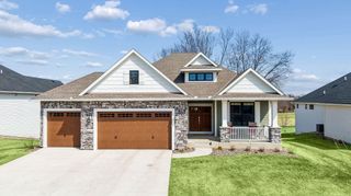 1581 Palmer Drive N, Lake Elmo, MN 55042