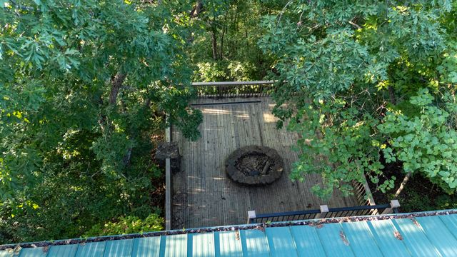 1352 E 400 Road, Bolivar, MO 65613