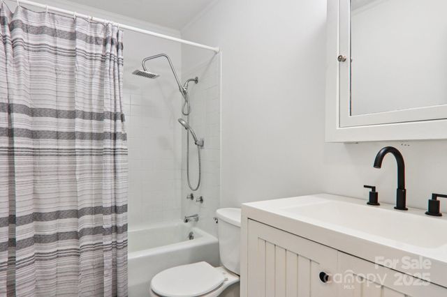 591 Blue Ridge Road, Black Mountain, NC 28711