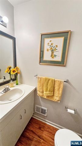 1051 Ash Drive, Mahwah, NJ 07430