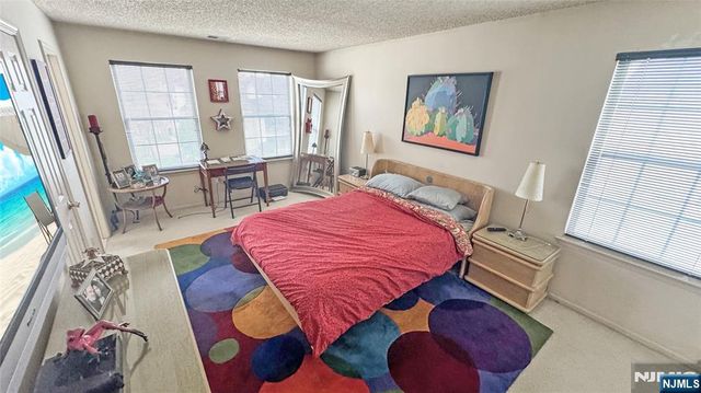 1051 Ash Drive, Mahwah, NJ 07430