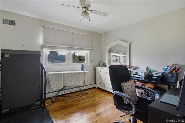 16 Baldwin Lane, Scarsdale, NY 10583
