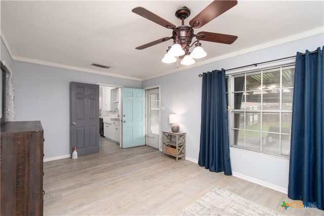 417 E 14th Avenue, Belton, TX 76513