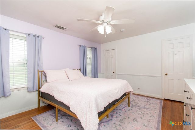 417 E 14th Avenue, Belton, TX 76513