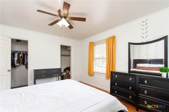 417 E 14th Avenue, Belton, TX 76513