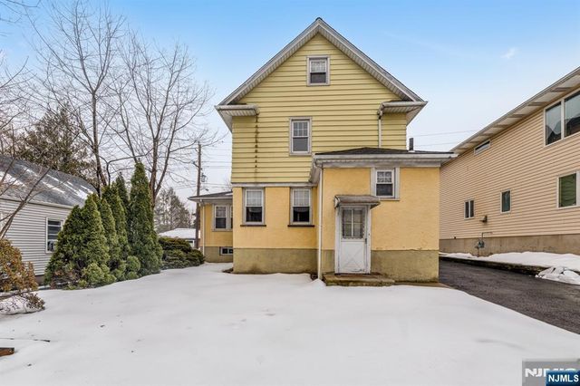 145 Cleveland Avenue, Hasbrouck Heights, NJ 07604