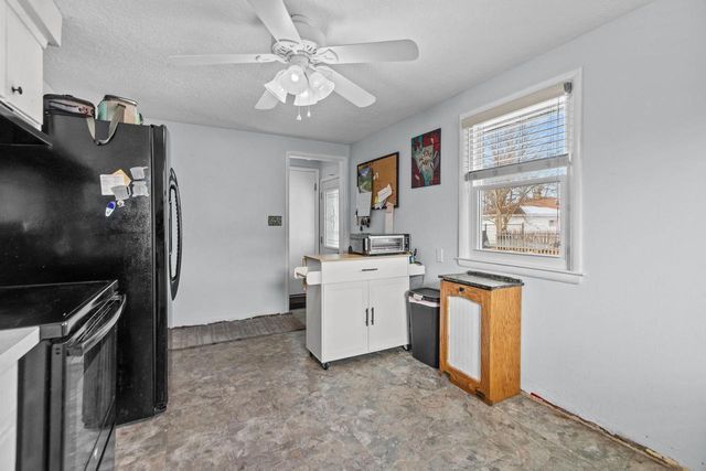 920 E MARQUETTE STREET, Appleton, WI 54911