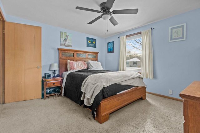 920 E MARQUETTE STREET, Appleton, WI 54911