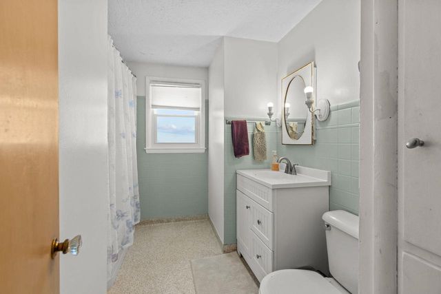 920 E MARQUETTE STREET, Appleton, WI 54911