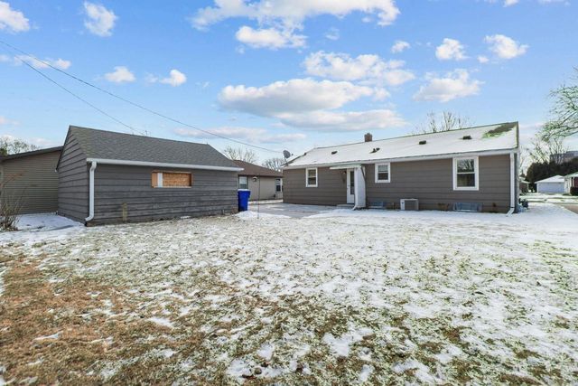 920 E MARQUETTE STREET, Appleton, WI 54911