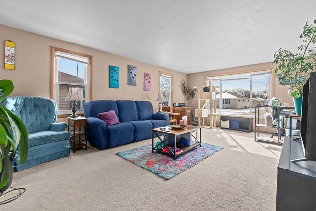 920 E MARQUETTE STREET, Appleton, WI 54911