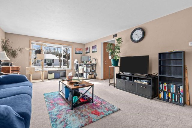 920 E MARQUETTE STREET, Appleton, WI 54911