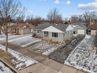 920 E MARQUETTE STREET, Appleton, WI 54911