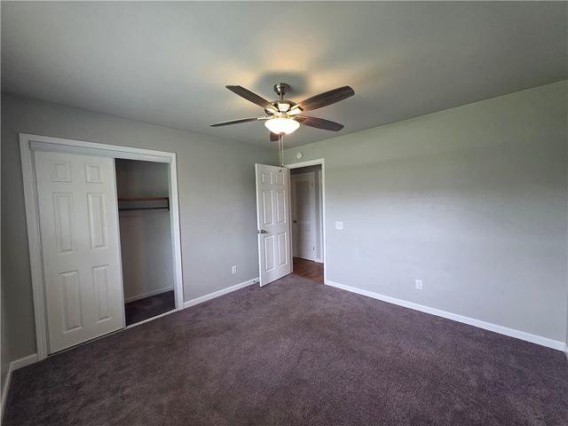 1204 NW 2nd Street, Bentonville, AR 72712