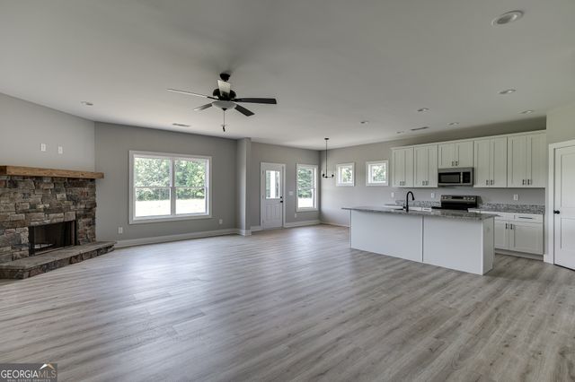155 Creek Stone Drive 8, Hartwell, GA 30643