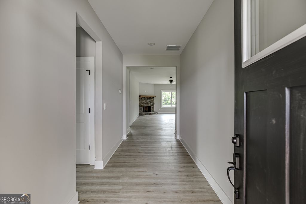 155 Creek Stone Drive 8, Hartwell, GA 30643 — photo 4