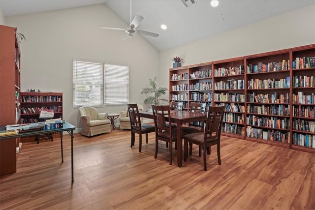 1810 Waterford Drive 6, Vero Beach, FL 32966