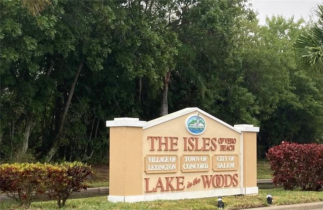 1810 Waterford Drive 6, Vero Beach, FL 32966