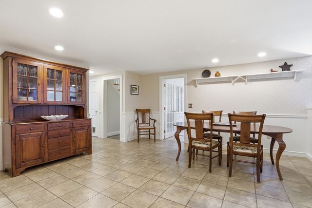 29 Washington Drive, Acton, MA 01720