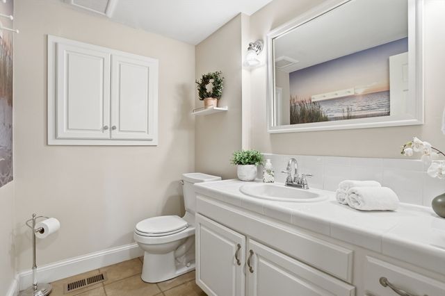 29 Washington Drive, Acton, MA 01720