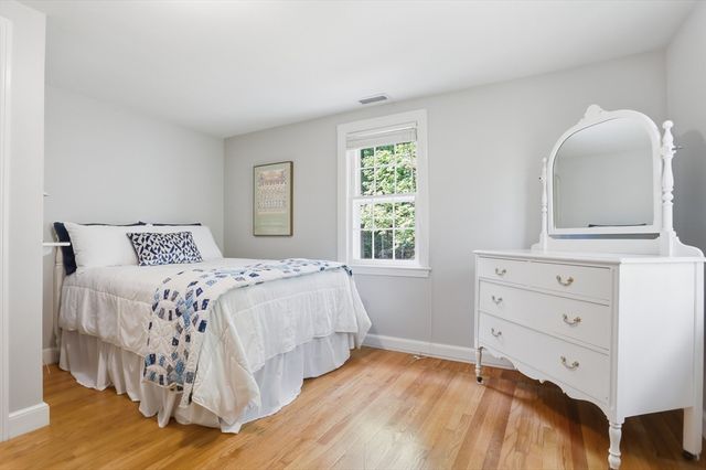29 Washington Drive, Acton, MA 01720