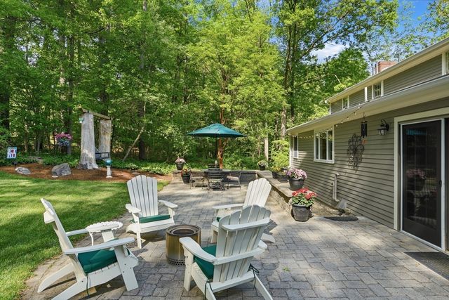 29 Washington Drive, Acton, MA 01720