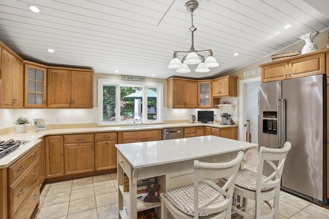 29 Washington Drive, Acton, MA 01720