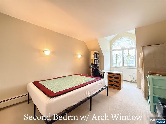 205 Beech Court, Norwood, NJ 07648