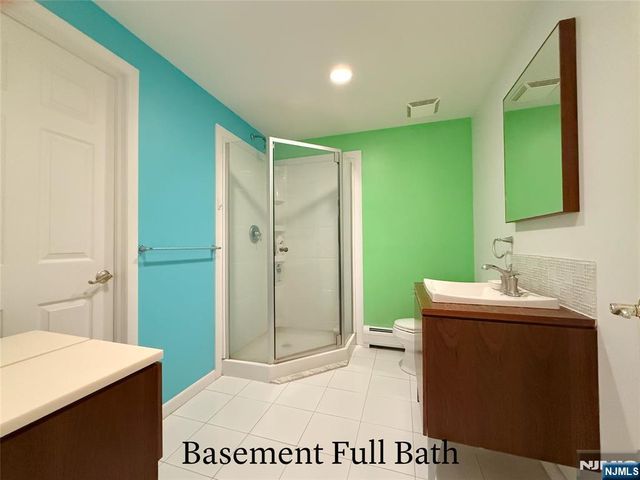 205 Beech Court, Norwood, NJ 07648