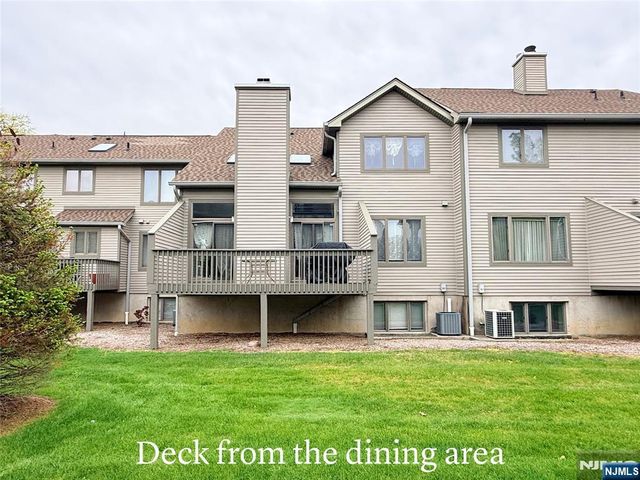 205 Beech Court, Norwood, NJ 07648