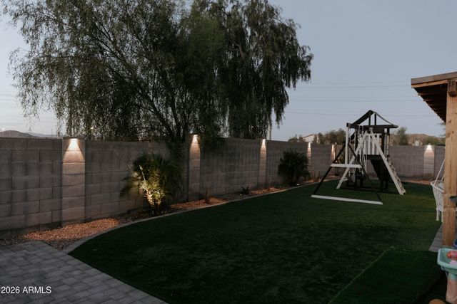 3114 W MARK Lane, Phoenix, AZ 85083