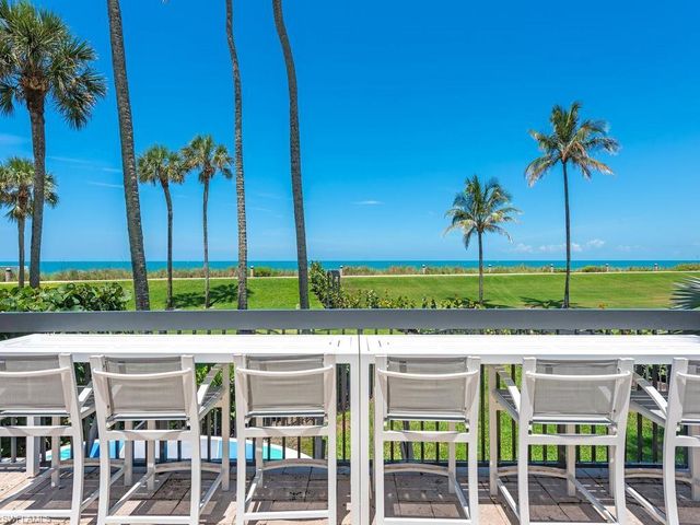 4551 Gulf Shore BLVD N 606, Naples, FL 34103