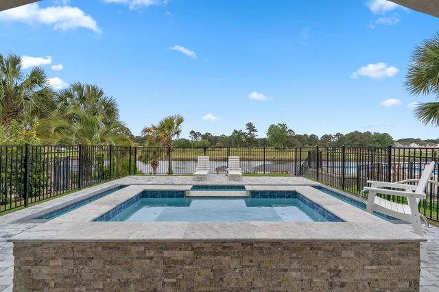 424 West Palms Dr., Myrtle Beach, SC 29579