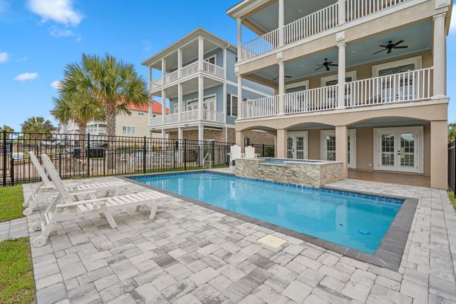 424 West Palms Dr., Myrtle Beach, SC 29579