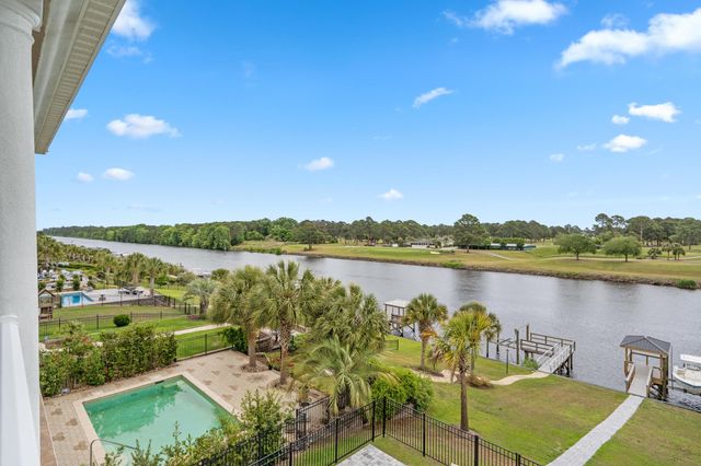 424 West Palms Dr., Myrtle Beach, SC 29579