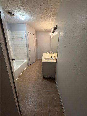 6905 Greenyard Drive, Houston, TX 77086
