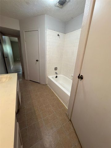 6905 Greenyard Drive, Houston, TX 77086