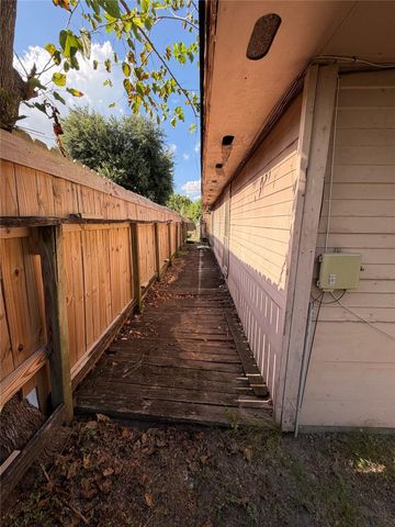 6905 Greenyard Drive, Houston, TX 77086