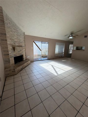 6905 Greenyard Drive, Houston, TX 77086
