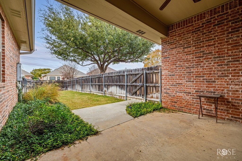 Image 24 of property listing at 5533 Club Park Way, San Angelo, TX 76904