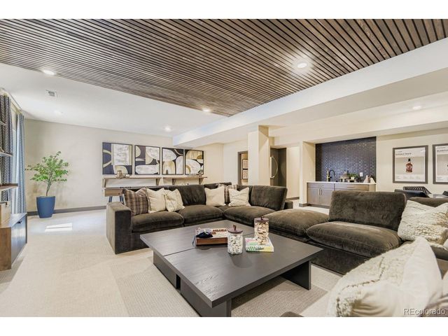 13817 Daffodil Way, Parker, CO 80134