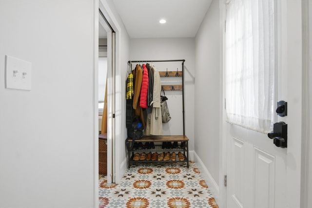 6 Everett Street, Stoneham, MA 02180