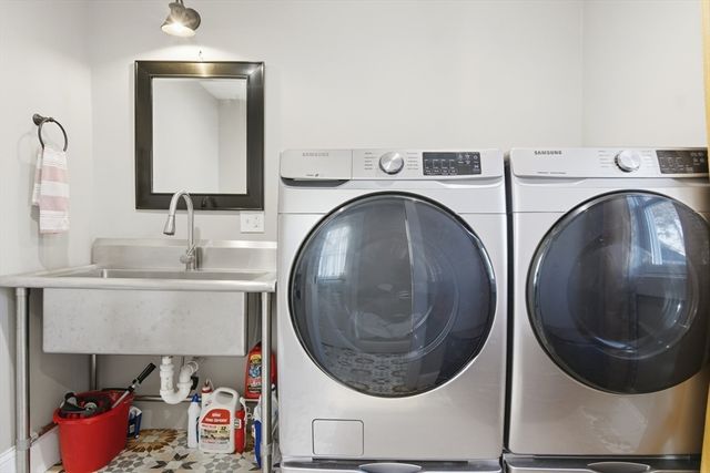 6 Everett Street, Stoneham, MA 02180