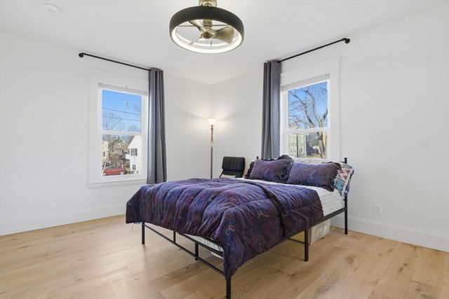 6 Everett Street, Stoneham, MA 02180