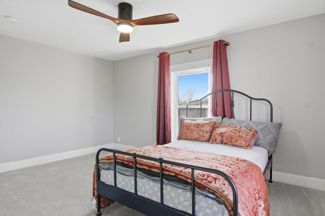 6 Everett Street, Stoneham, MA 02180