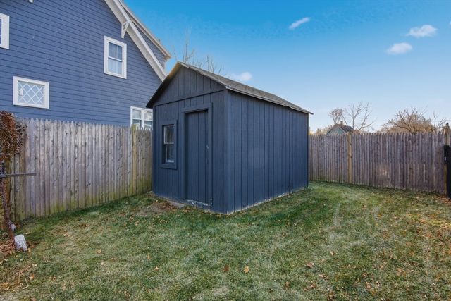 6 Everett Street, Stoneham, MA 02180