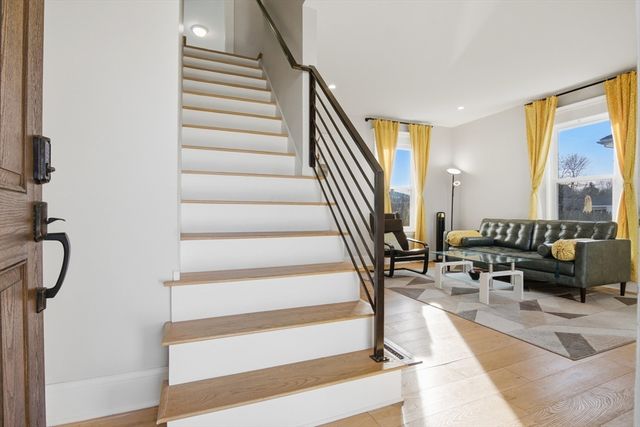 6 Everett Street, Stoneham, MA 02180