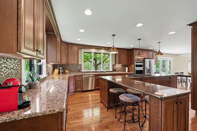 2728 Holyoke Lane, Ann Arbor, MI 48103
